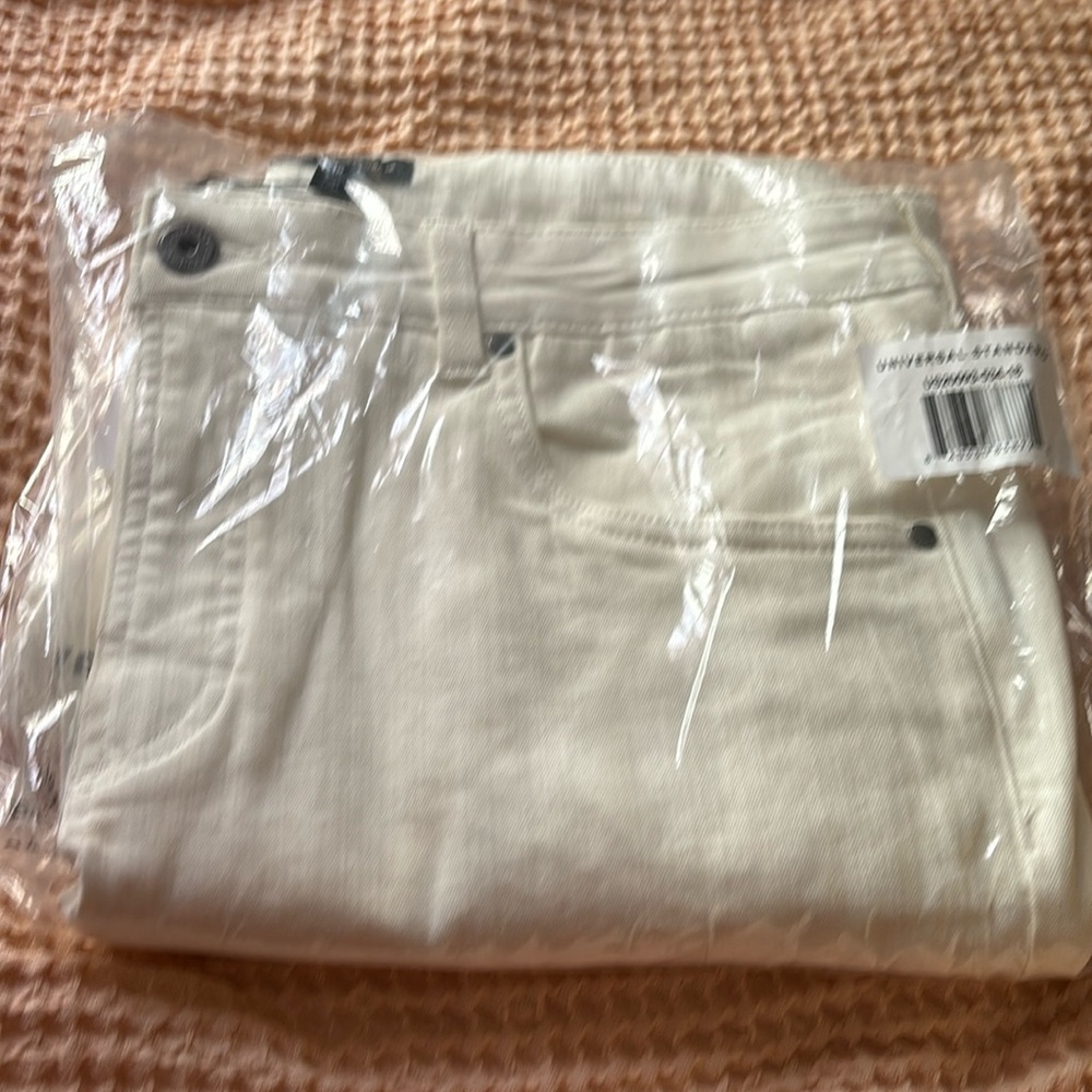 NWT Universal Standard White Skinny Jeans